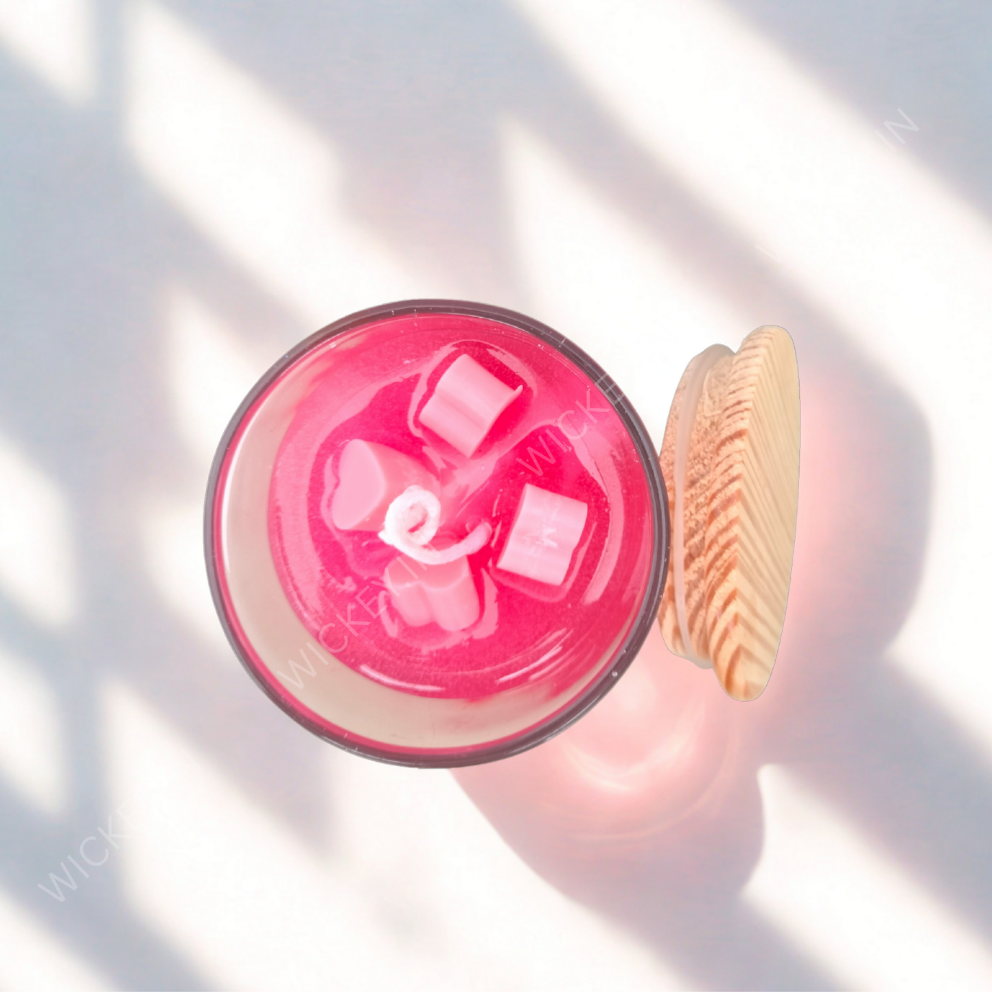 Sparkling Little Hearts Candle | White Musk Fragrance