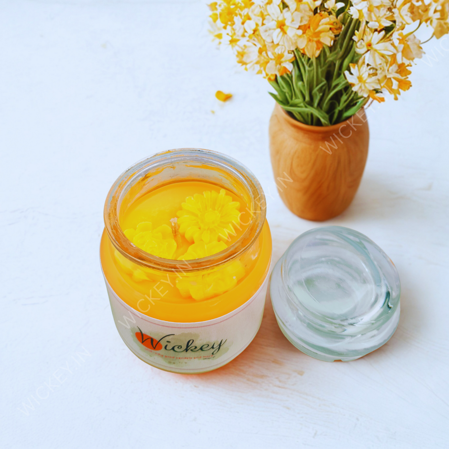 Yankee Glass Jar Candle | White Musk Fragrance